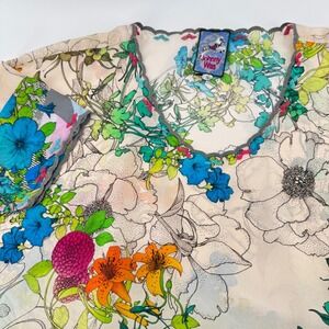 Johnny Was Sequence Halsey Top XL Cream 100% Silk Floral Scalloped Blouse Shirt